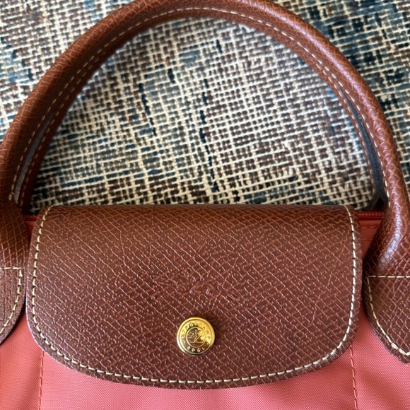 New Condition Small Salmon Longchamp Le Pliage Original Handbag - Picture 3 of 4